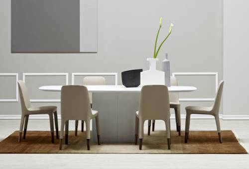 moderní jídelní stoly a židle 